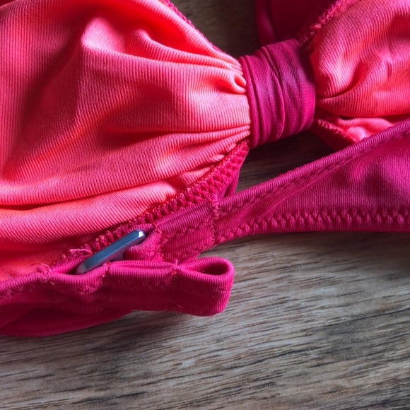 Victoria’s Secret bathing suit set - Picture 5 of 7